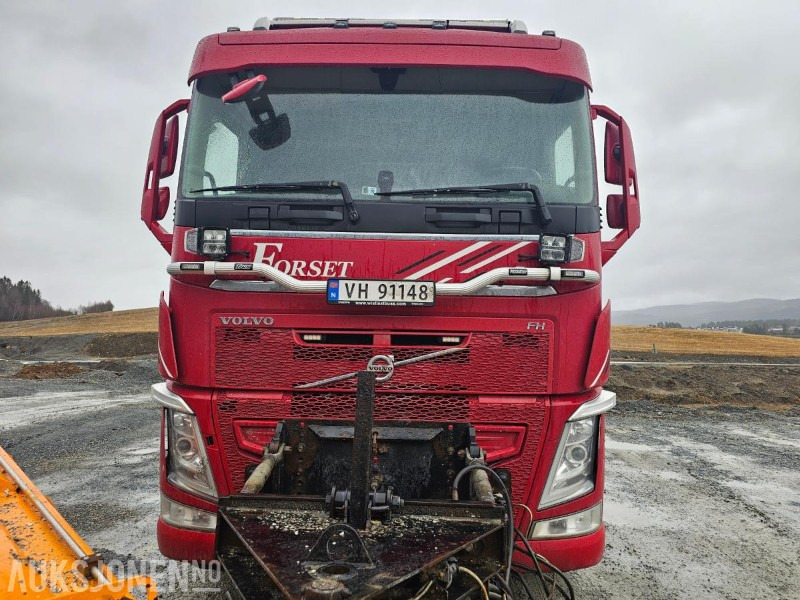 2017 Volvo FH 540 Tippbil med full brøytehydraulikk og planvibrator -Nye dekk for sesong(!!) - Tipper: picture 3 2017 Volvo FH 540 Tippbil med full brøytehydraulikk og planvibrator -Nye dekk for sesong(!!) - Tipper: picture 3