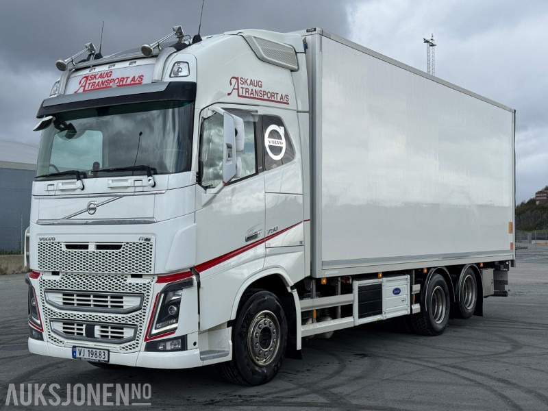 2020 Volvo FH16 750 6x2 skapbil med kjøl/frys - Box truck: picture 1 2020 Volvo FH16 750 6x2 skapbil med kjøl/frys - Box truck: picture 1
