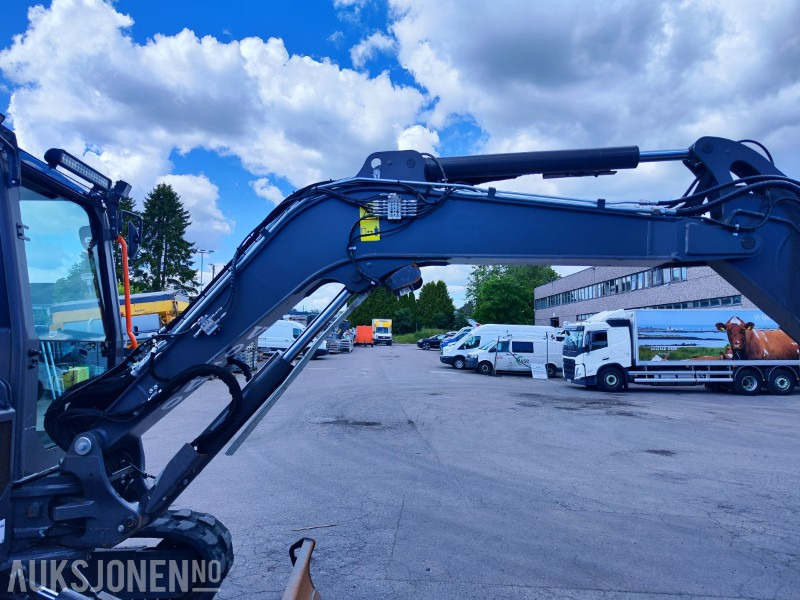 Mini excavator 2022 Volvo ECR50F – Velutstyrt kompaktgraver, kun 728 timer: picture 13