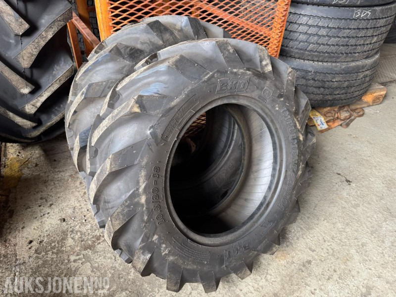 2 stk BKT Traktordekk - 10.5/80-18 - Agricultural machinery: picture 2 2 stk BKT Traktordekk - 10.5/80-18 - Agricultural machinery: picture 2