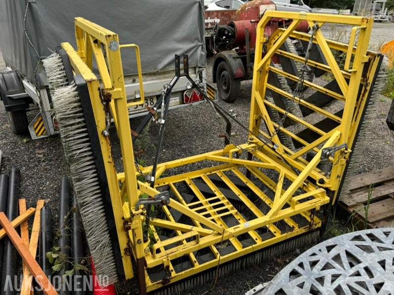 2010 Rolugro Kunstgresskost / slodd - Agricultural machinery: picture 3 2010 Rolugro Kunstgresskost / slodd - Agricultural machinery: picture 3