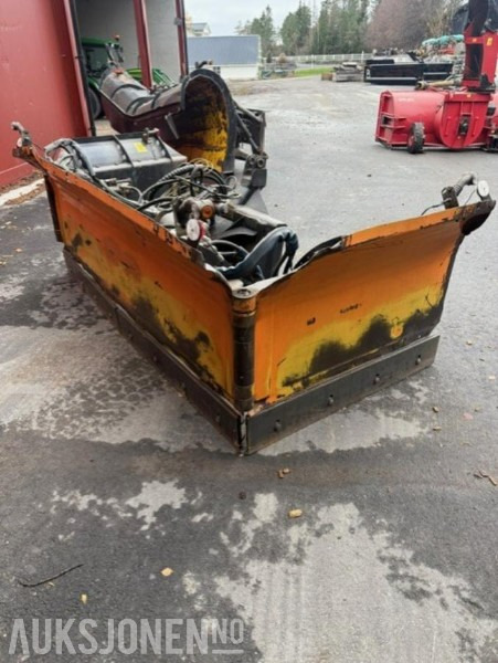 2011 Stark ua 4800 Stark UA 4800 - Agricultural machinery: picture 2 2011 Stark ua 4800 Stark UA 4800 - Agricultural machinery: picture 2