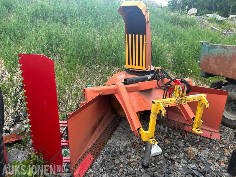 2012 DUUN VF253 V-Fres -Hydraulisk Kantvinge-Hydraulisk Sving - Agricultural machinery: picture 3 2012 DUUN VF253 V-Fres -Hydraulisk Kantvinge-Hydraulisk Sving - Agricultural machinery: picture 3