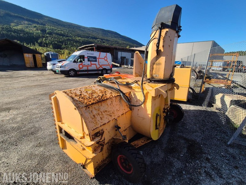 2012 Dalen 2014, 2-trinns snøfres - Agricultural machinery: picture 3 2012 Dalen 2014, 2-trinns snøfres - Agricultural machinery: picture 3