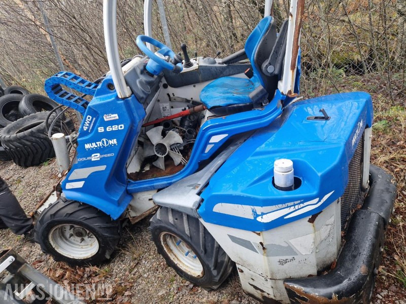 2015 MultiOne S620 4wd KUN 2373 timer - Rep Objekt - Agricultural machinery: picture 5 2015 MultiOne S620 4wd KUN 2373 timer - Rep Objekt - Agricultural machinery: picture 5