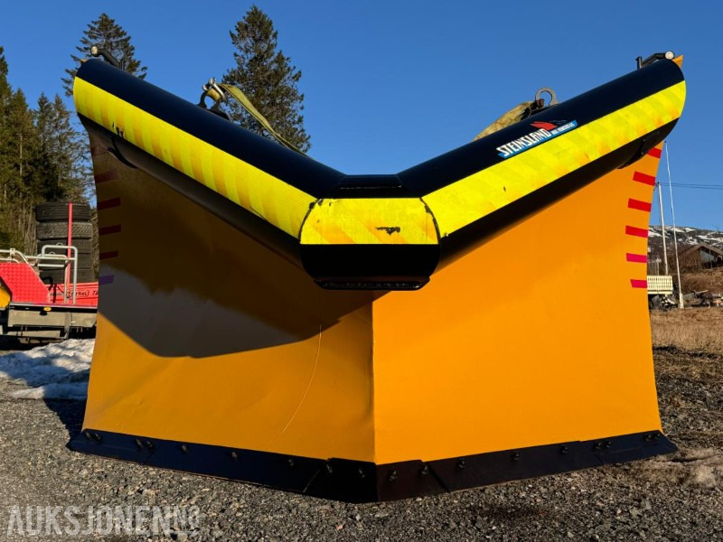 2015 Steinsland SP 2700 - Spissplog med paralellogram - Feste for brøyteplate - Nymalt - Agricultural machinery: picture 2 2015 Steinsland SP 2700 - Spissplog med paralellogram - Feste for brøyteplate - Nymalt - Agricultural machinery: picture 2