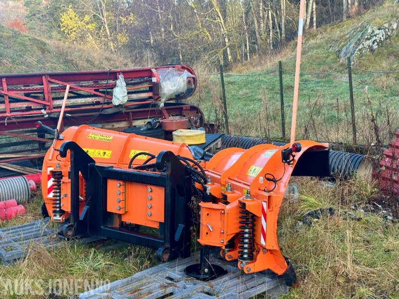 2022 Pronar PUV-3000M Snøplog - Agricultural machinery: picture 3 2022 Pronar PUV-3000M Snøplog - Agricultural machinery: picture 3