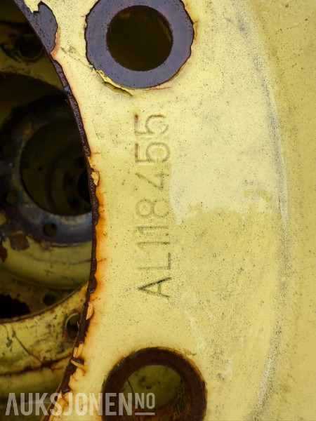 Felgsett til John Deere – AL118455 og AL174627 - Agricultural machinery: picture 5 Felgsett til John Deere – AL118455 og AL174627 - Agricultural machinery: picture 5
