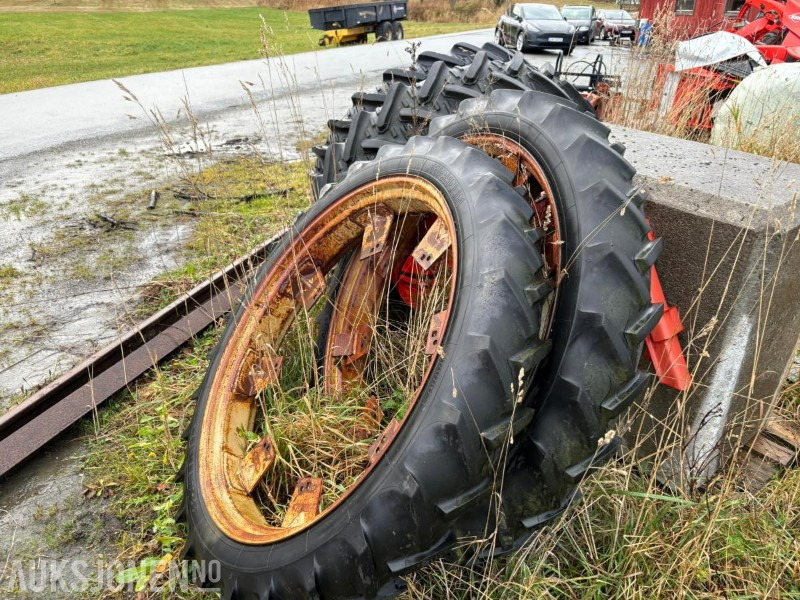 TVILLING HJUL OG SPRØYTEHJUL TIL TRAKTOR - Agricultural machinery: picture 4 TVILLING HJUL OG SPRØYTEHJUL TIL TRAKTOR - Agricultural machinery: picture 4