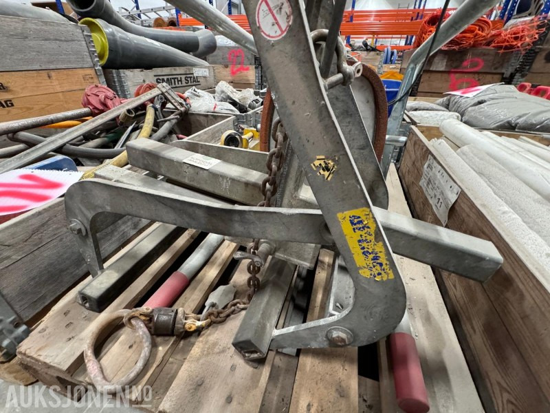 2 stk vakuumløftere og 1 stik Steinklype - Weha og Brobst Vakuumløftere - Brobst steinklype - Attachment for Construction machinery: picture 5 2 stk vakuumløftere og 1 stik Steinklype - Weha og Brobst Vakuumløftere - Brobst steinklype - Attachment for Construction machinery: picture 5