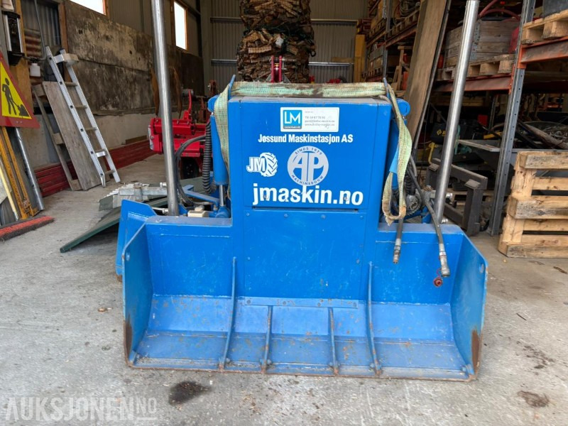 2014 AP LEVELLER 1400 / PLANERINGSSKJÆR MED TVERRFALLSENSOR OG LASERMOTTAKERE - Attachment for Construction machinery: picture 2 2014 AP LEVELLER 1400 / PLANERINGSSKJÆR MED TVERRFALLSENSOR OG LASERMOTTAKERE - Attachment for Construction machinery: picture 2