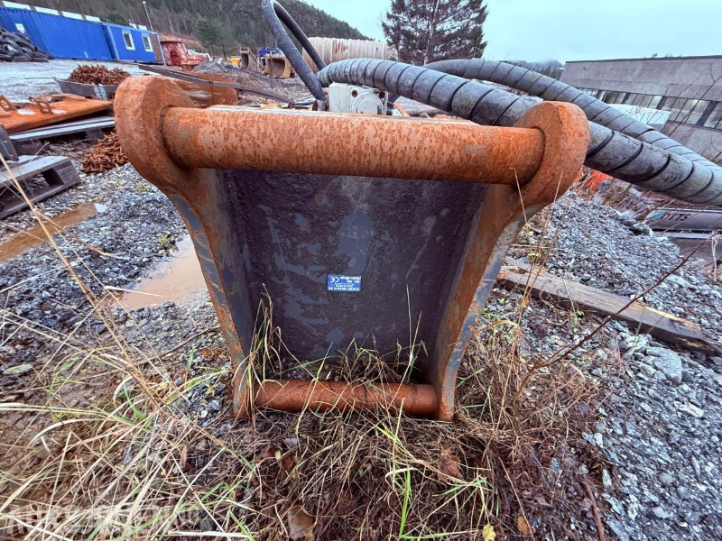 2016 Daemo B250 Montabert Pigghammer 3250 m/S60 hurtigfeste - Rep objekt - Attachment for Construction machinery: picture 2 2016 Daemo B250 Montabert Pigghammer 3250 m/S60 hurtigfeste - Rep objekt - Attachment for Construction machinery: picture 2