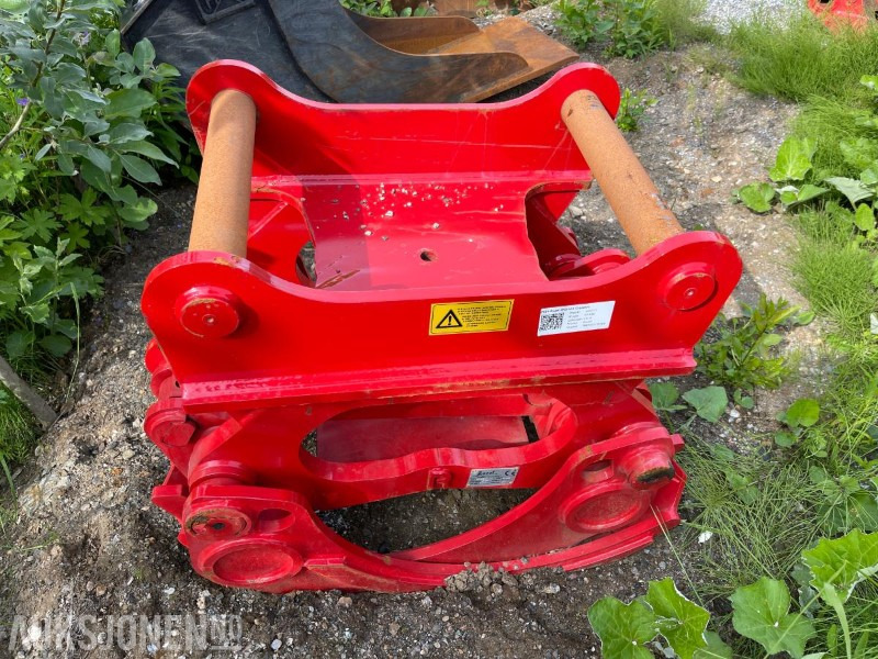 2024 Rozzi R50/401 Gripeklo/Tømmerklype S70 - Attachment for Construction machinery: picture 3 2024 Rozzi R50/401 Gripeklo/Tømmerklype S70 - Attachment for Construction machinery: picture 3