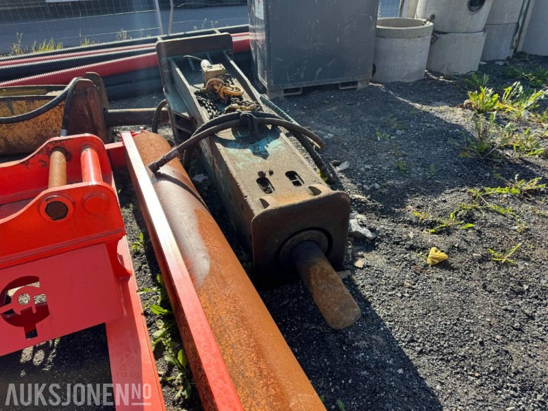 MSB MS700H Hydraulisk Hammer Med S70 Feste - Attachment for Construction machinery: picture 3 MSB MS700H Hydraulisk Hammer Med S70 Feste - Attachment for Construction machinery: picture 3