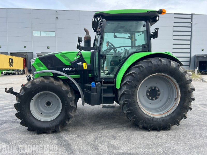 Deutz-Fahr 6135C med kun 720t - Farm tractor: picture 2 Deutz-Fahr 6135C med kun 720t - Farm tractor: picture 2