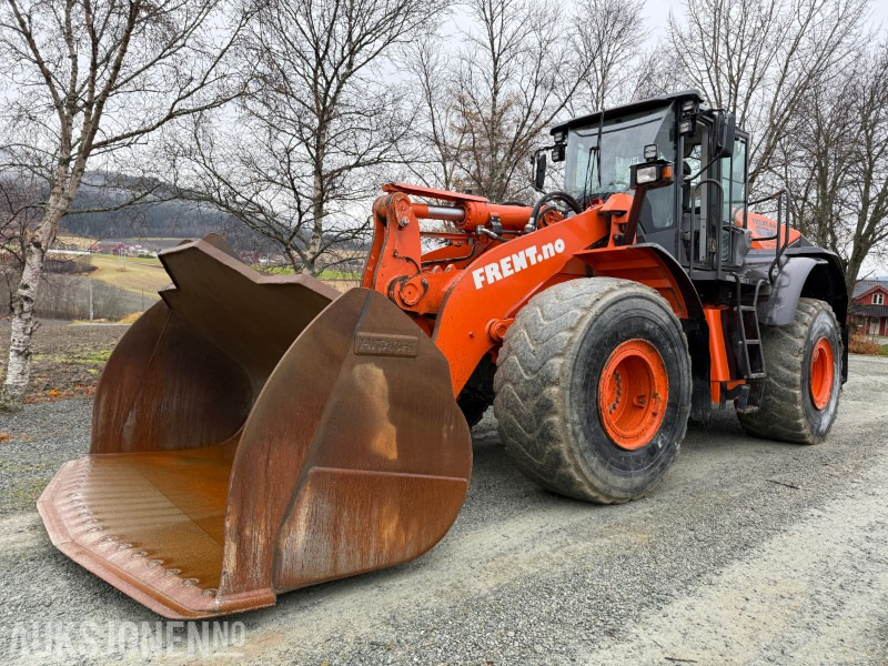 Hitachi ZW 310-6 Lite timer etter alder - kun 4242t - Excavator: picture 1 Hitachi ZW 310-6 Lite timer etter alder - kun 4242t - Excavator: picture 1