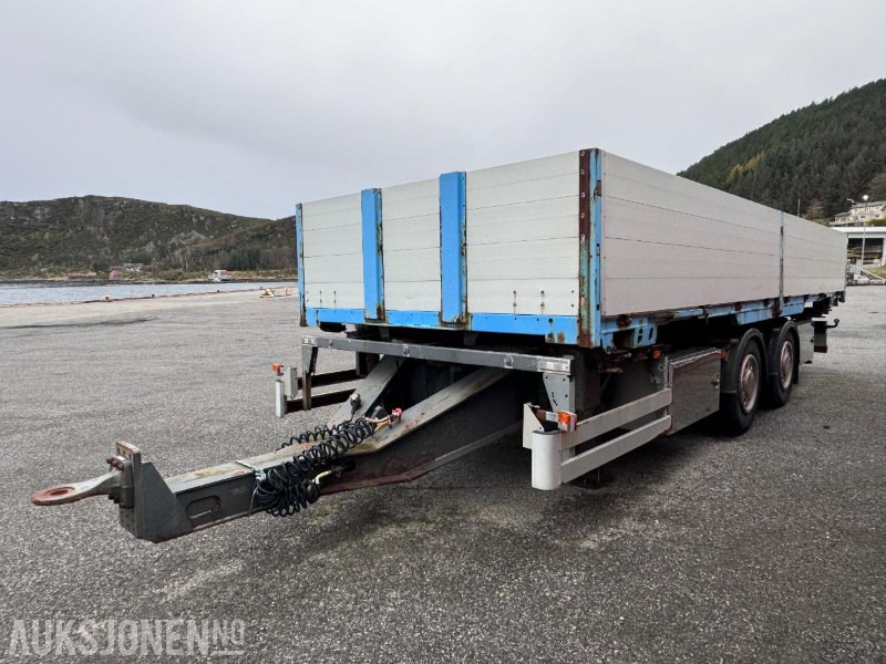 2002 Goebel & Sohn Containerchassi / Boggi kjerre med Køgel 745 Vekselflak med aluminiumskarmer - Trailer: picture 1 2002 Goebel & Sohn Containerchassi / Boggi kjerre med Køgel 745 Vekselflak med aluminiumskarmer - Trailer: picture 1