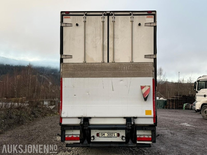 2004 HFR UH9KK180 Skaphenger / Thermohenger - Trailer: picture 4 2004 HFR UH9KK180 Skaphenger / Thermohenger - Trailer: picture 4