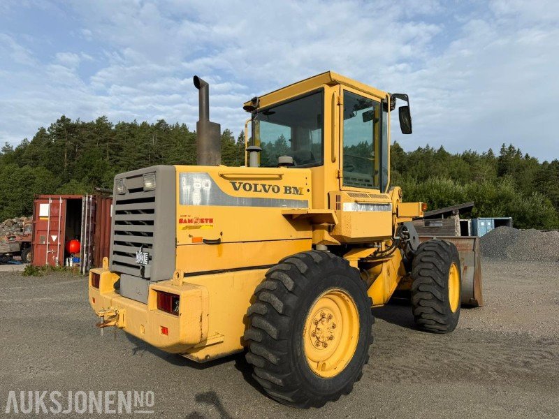 Volvo L50B hjullaster / 12817 timer / skuffe / skjermer - Wheel loader: picture 5 Volvo L50B hjullaster / 12817 timer / skuffe / skjermer - Wheel loader: picture 5
