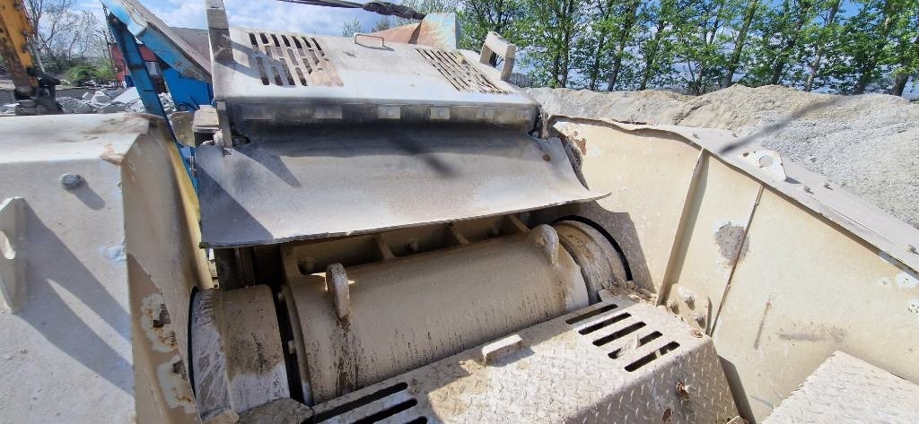 Mobile crusher McCloskey J45: picture 21