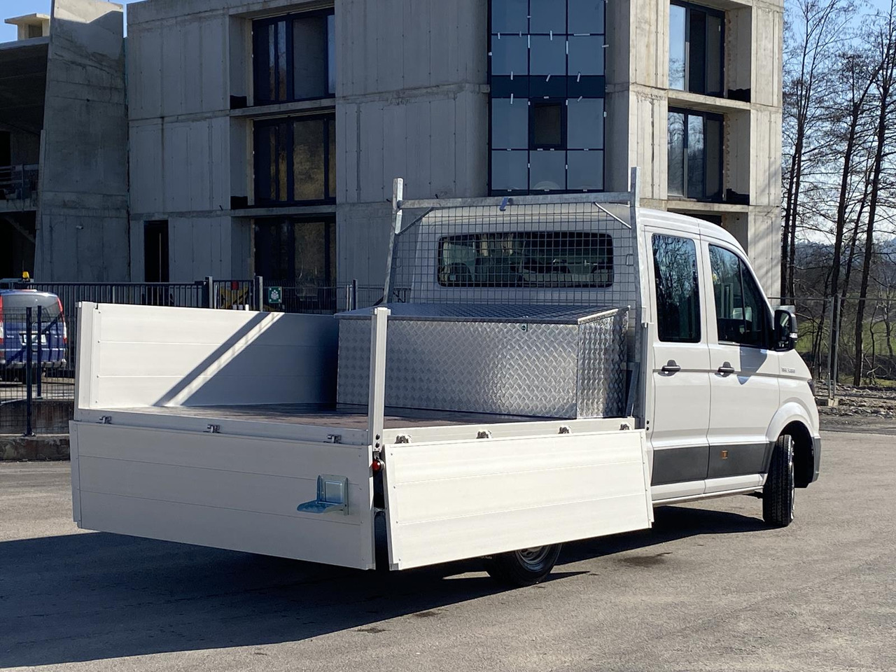 Lease a MAN TGE 3.180 DOKA 1+6 3640MM | OFFENE PRITSCHE + ALU KOFFER AUF DER PRITSCHE MAN TGE 3.180 DOKA 1+6 3640MM | OFFENE PRITSCHE + ALU KOFFER AUF DER PRITSCHE: picture 18