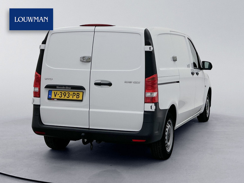 Mercedes-Benz Vito 109 CDI Functional Trekhaak Inrichting Betimmering - Small van: picture 3 Mercedes-Benz Vito 109 CDI Functional Trekhaak Inrichting Betimmering - Small van: picture 3