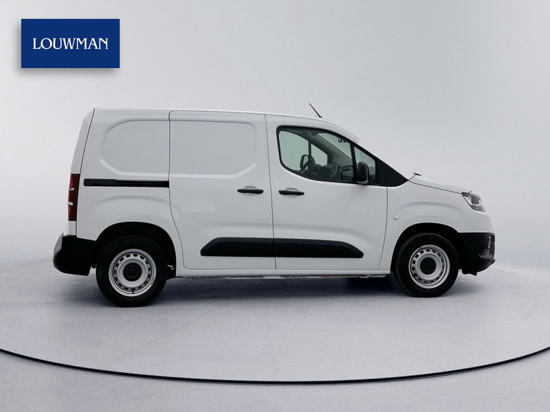 Toyota PROACE CITY 1.5 D-4D Live Navigatie Fabrieksgarantie Parkeersensoren Betimmering - Small van: picture 3 Toyota PROACE CITY 1.5 D-4D Live Navigatie Fabrieksgarantie Parkeersensoren Betimmering - Small van: picture 3