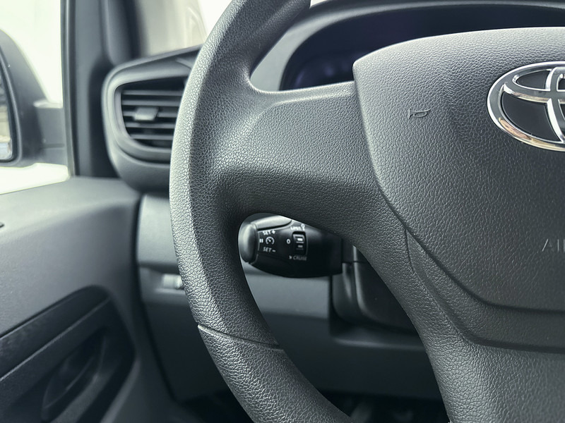 Lease a Toyota ProAce Compact 1.5 D-4D Cool Comfort Cruise Control Betimmering Airco Toyota ProAce Compact 1.5 D-4D Cool Comfort Cruise Control Betimmering Airco: picture 18