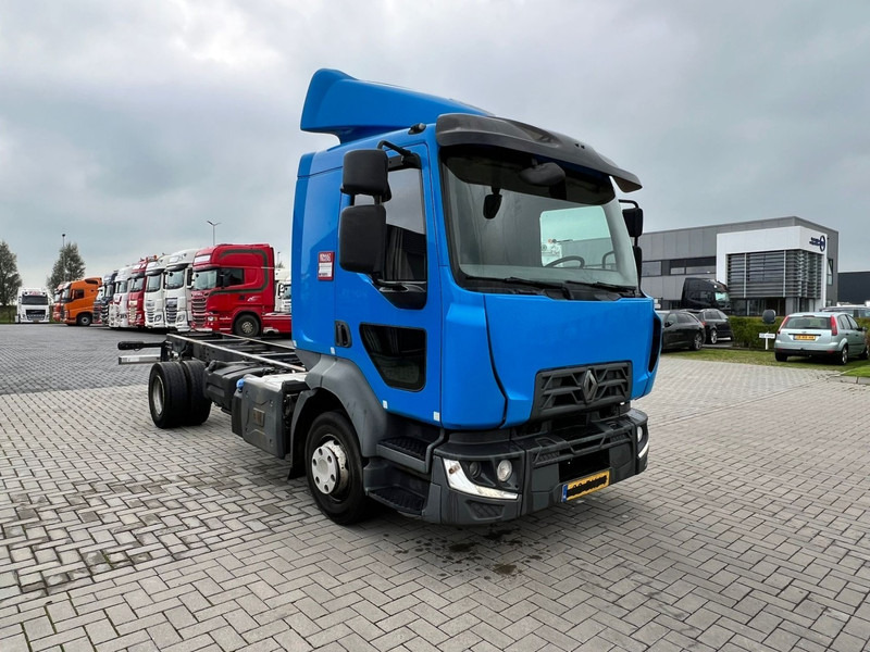 Renault D12 4x2 Chassis Cabine 5.20m - Cab chassis truck: picture 3 Renault D12 4x2 Chassis Cabine 5.20m - Cab chassis truck: picture 3