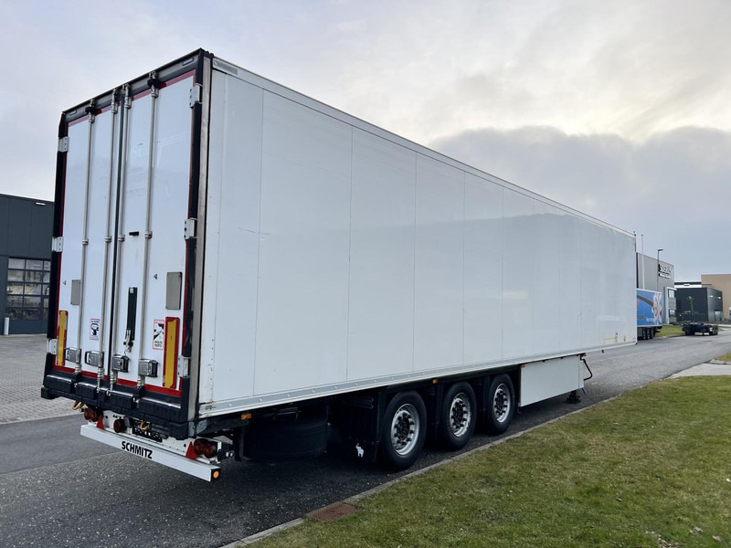 Schmitz Cargobull 3 - assige Koeloplegger Vlees /  Pallet box - Refrigerator semi-trailer: picture 4 Schmitz Cargobull 3 - assige Koeloplegger Vlees /  Pallet box - Refrigerator semi-trailer: picture 4