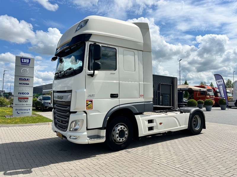 DAF XF 460 4x2 Trekker SSC / 2x Tank / full spoiler - Tractor unit: picture 1 DAF XF 460 4x2 Trekker SSC / 2x Tank / full spoiler - Tractor unit: picture 1