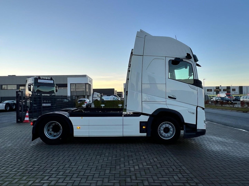 Volvo FH 460 4x2 trekker Aero / Globetrotter XL / Standclima - Tractor unit: picture 4 Volvo FH 460 4x2 trekker Aero / Globetrotter XL / Standclima - Tractor unit: picture 4