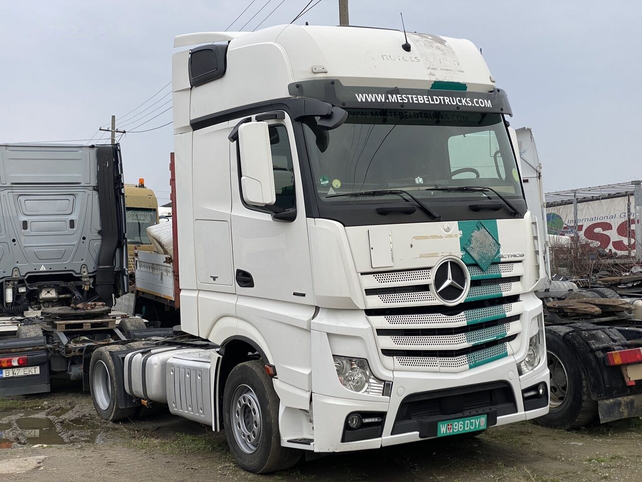 Mercedes-Benz Cap tractor MERCEDES-BENZ TOP Actros 1842 MP4 Klima MegaSpace - Tractor unit: picture 2 Mercedes-Benz Cap tractor MERCEDES-BENZ TOP Actros 1842 MP4 Klima MegaSpace - Tractor unit: picture 2