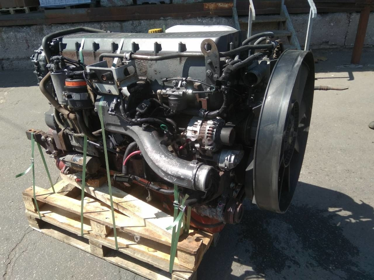 IVECO Cursor 10 430 E3 F3AE0681D   IVECO STRALIS - Engine for Truck: picture 1 IVECO Cursor 10 430 E3 F3AE0681D   IVECO STRALIS - Engine for Truck: picture 1