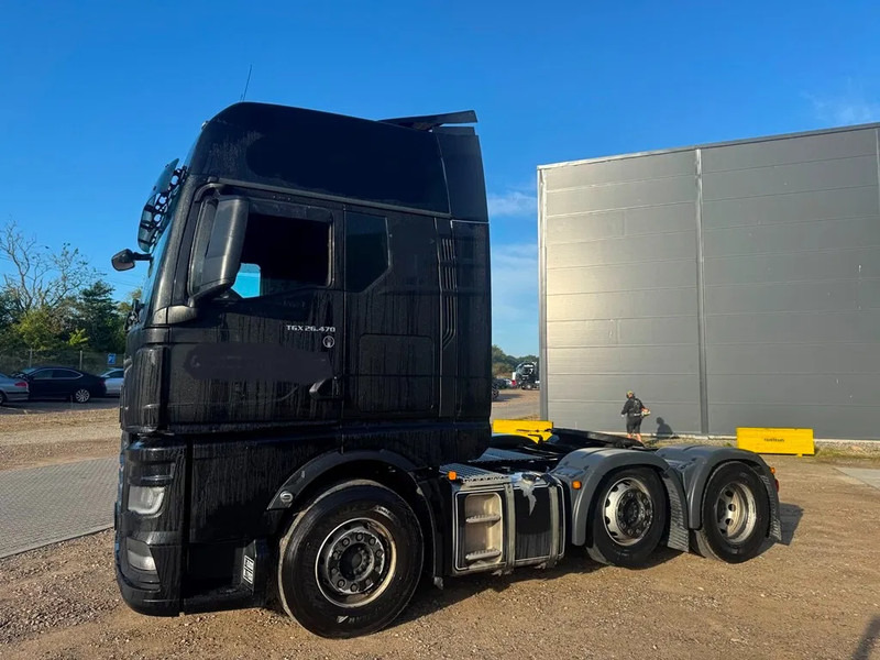 MAN TGX 26.470 Steel / Air suspension. - Tractor unit: picture 4 MAN TGX 26.470 Steel / Air suspension. - Tractor unit: picture 4
