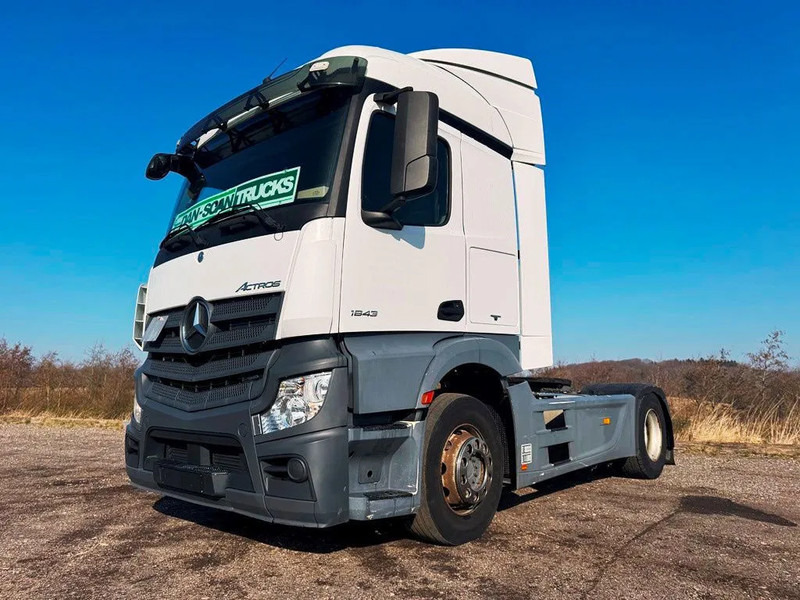 Tractor unit Mercedes-Benz Actros 1843 Euro 6.: picture 17