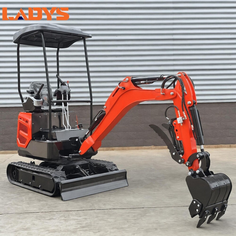 LADYS Mini Excavator CE Certification Kubota Engine(Factory Outlet) Mini Pelle Minibagger Minikoparka Miniexcavadora - Mini excavator: picture 3 LADYS Mini Excavator CE Certification Kubota Engine(Factory Outlet) Mini Pelle Minibagger Minikoparka Miniexcavadora - Mini excavator: picture 3