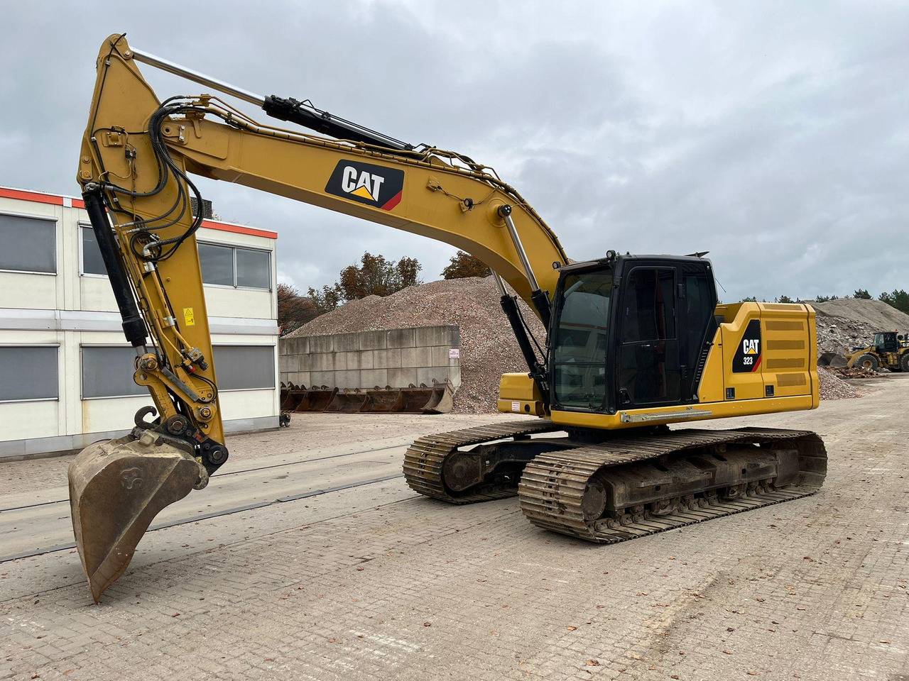 Caterpillar 323 07A - Crawler excavator: picture 5 Caterpillar 323 07A - Crawler excavator: picture 5