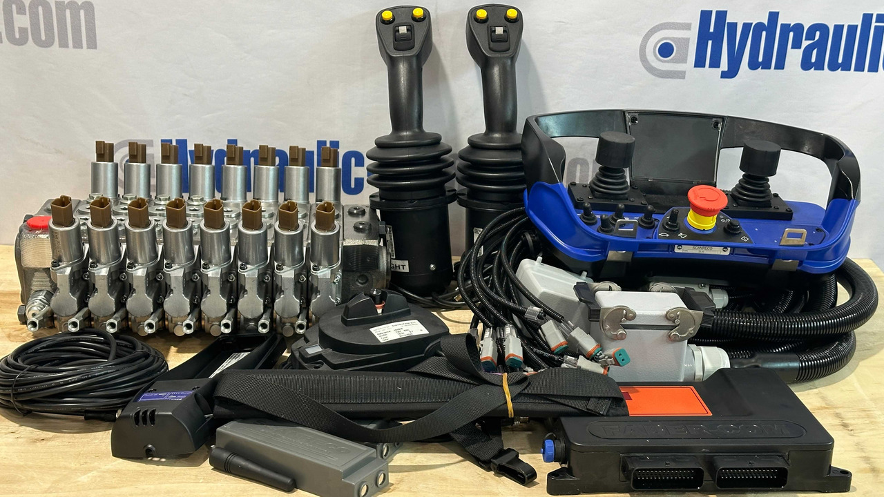 Set Scanreco RC400 with Walvoil DPX100 Liebherr, Demag, Grove, Tadano - Forestry trailer: picture 1 Set Scanreco RC400 with Walvoil DPX100 Liebherr, Demag, Grove, Tadano - Forestry trailer: picture 1