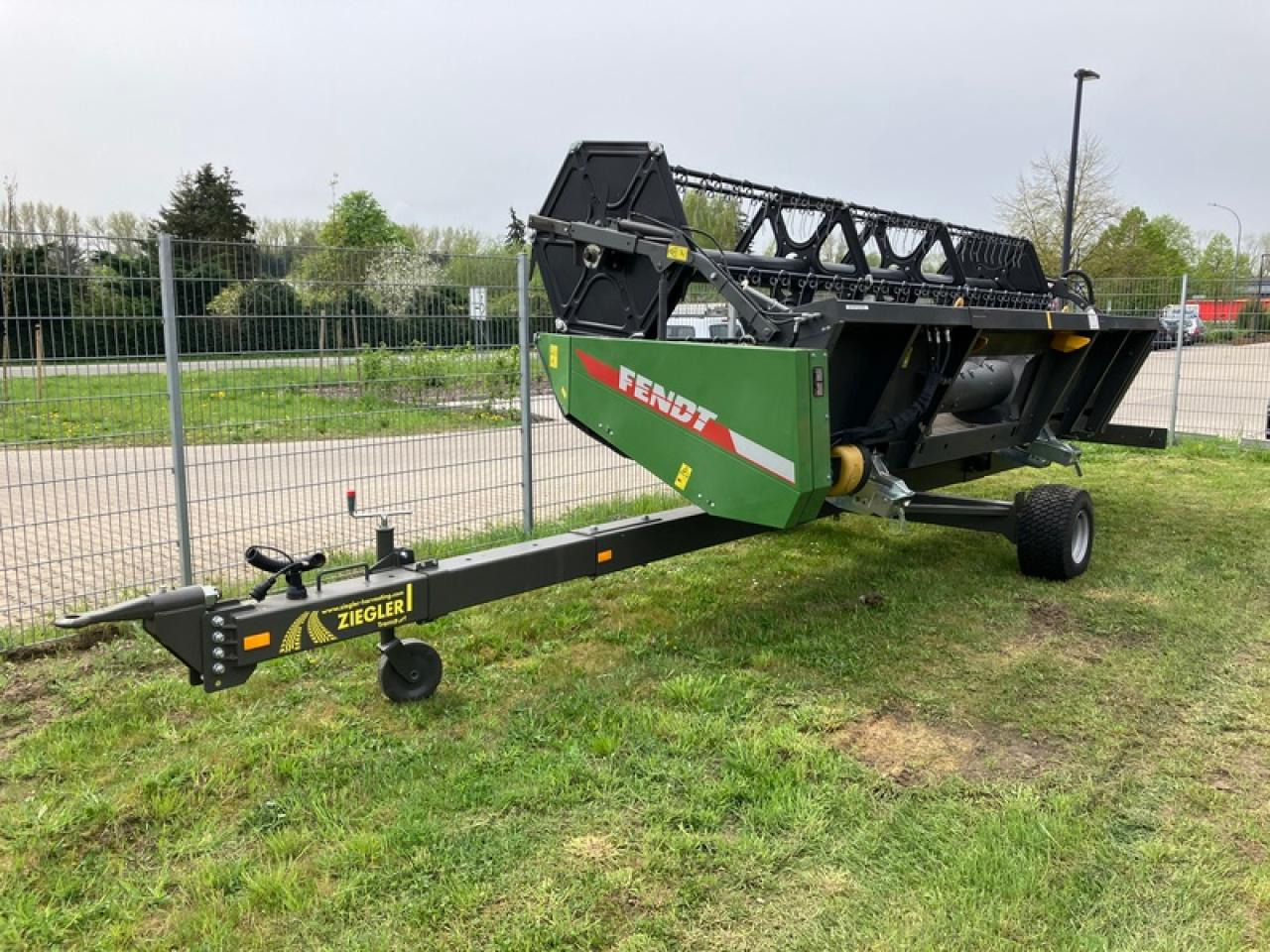 Fendt FREEFLOW 540 - Grain header: picture 1 Fendt FREEFLOW 540 - Grain header: picture 1