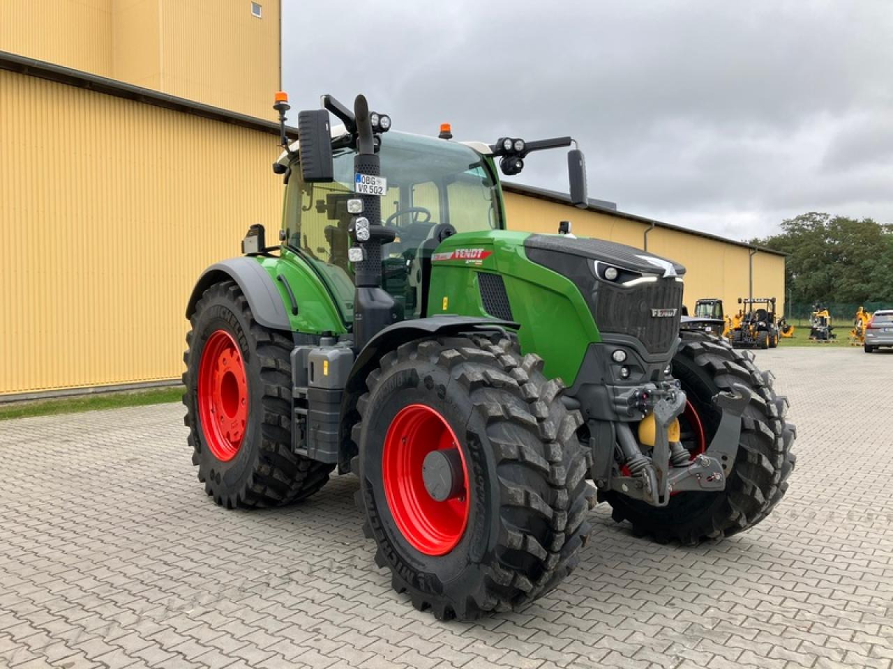 Fendt VARIO 728 GEN 7 PROFI+ RTK - Farm tractor: picture 4 Fendt VARIO 728 GEN 7 PROFI+ RTK - Farm tractor: picture 4