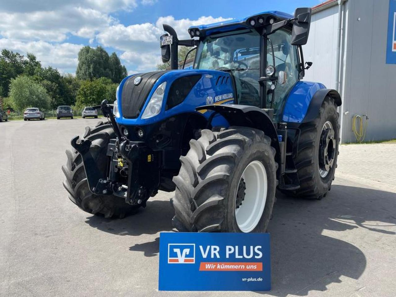 New Holland T 7.270 AUTOCOMMAND - Farm tractor: picture 1 New Holland T 7.270 AUTOCOMMAND - Farm tractor: picture 1
