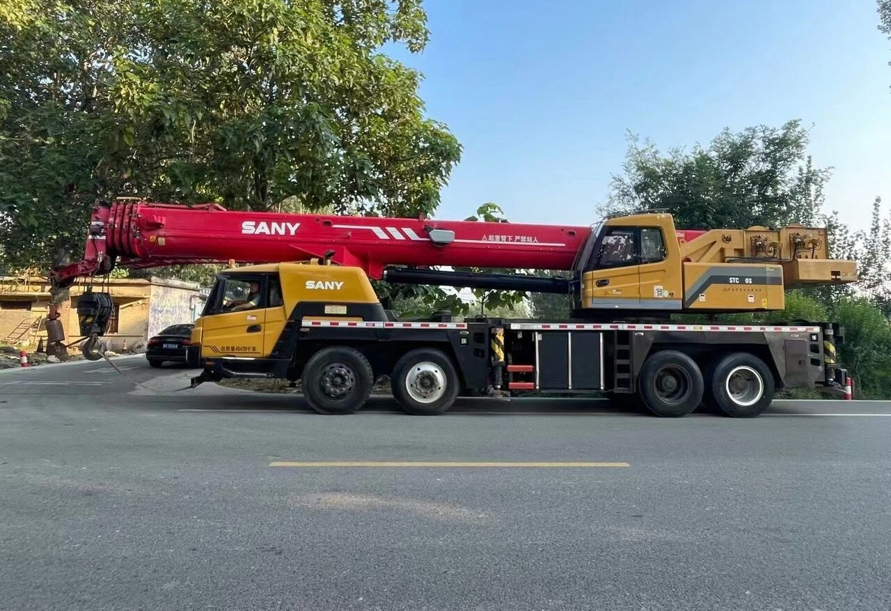 Sany STC800 - Mobile crane: picture 1 Sany STC800 - Mobile crane: picture 1