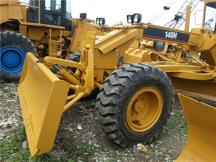 CAT 140H Grader - Grader: picture 5 CAT 140H Grader - Grader: picture 5