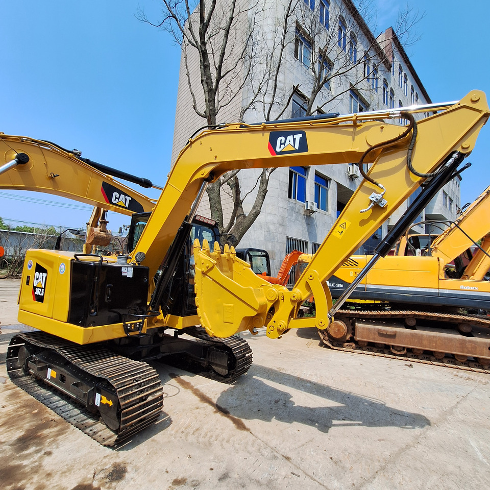 CAT 307.5 Excavator - Mini excavator: picture 2 CAT 307.5 Excavator - Mini excavator: picture 2