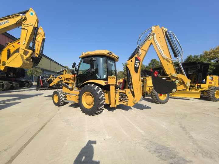 Cheapest price Used CAT 420F Caterpillar Backhoe Loader used backhoe loaders for sale - Backhoe loader: picture 5 Cheapest price Used CAT 420F Caterpillar Backhoe Loader used backhoe loaders for sale - Backhoe loader: picture 5