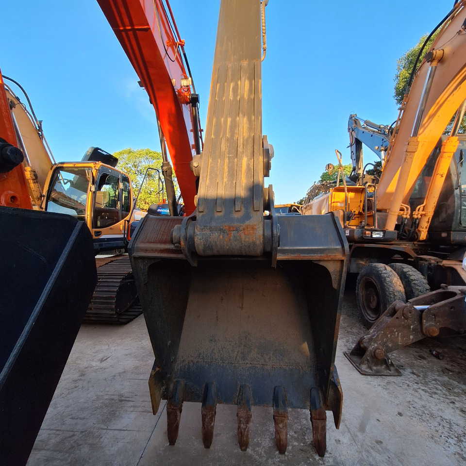 Doosan Dx225LC-9C  Crawler Excavator - Crawler excavator: picture 4 Doosan Dx225LC-9C  Crawler Excavator - Crawler excavator: picture 4