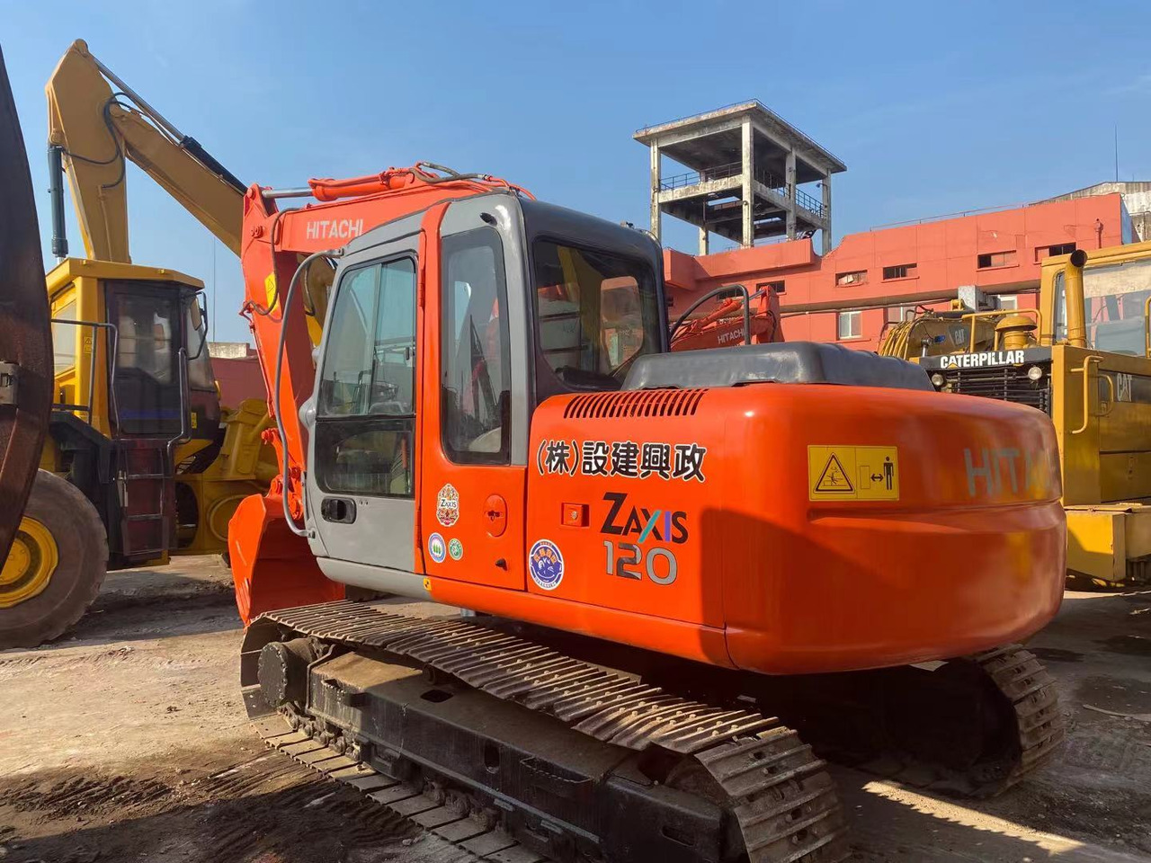 Hitachi ZX120-6 excavator - Crawler excavator: picture 1 Hitachi ZX120-6 excavator - Crawler excavator: picture 1