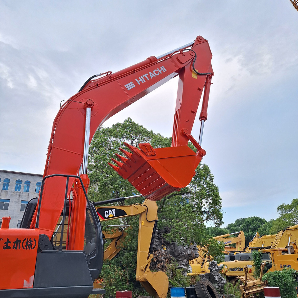 Hitachi ZX350G Excavator - Crawler excavator: picture 4 Hitachi ZX350G Excavator - Crawler excavator: picture 4