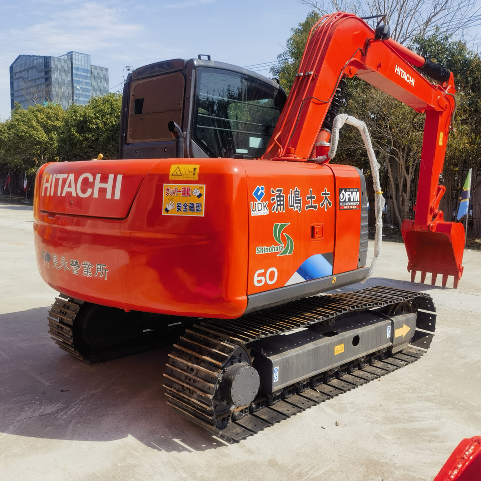 Hitachi ZX60 Excavator - Crawler excavator: picture 3 Hitachi ZX60 Excavator - Crawler excavator: picture 3